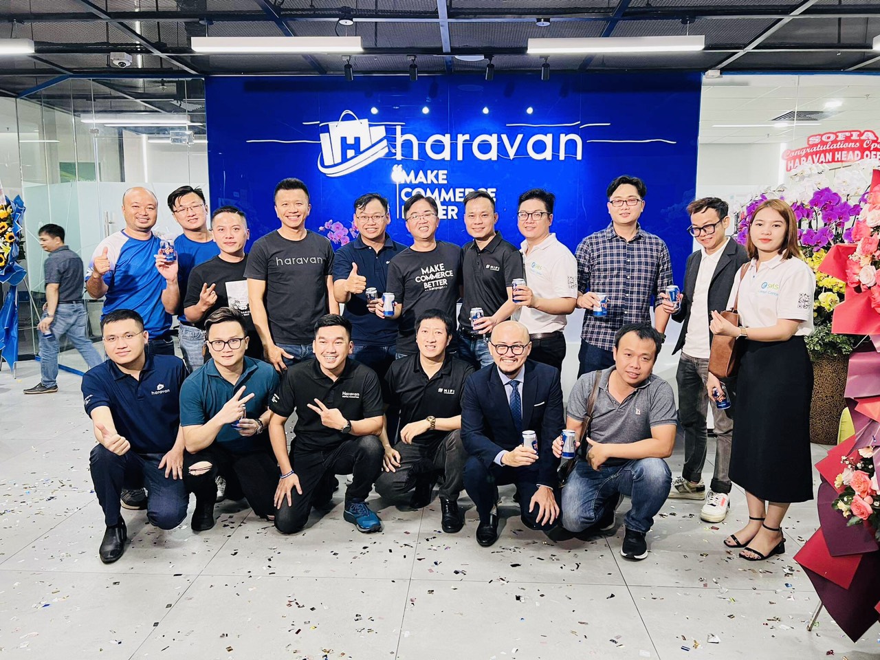 Tham dự ra mắt văn phòng mới Haravan kỷ niệm 9 năm